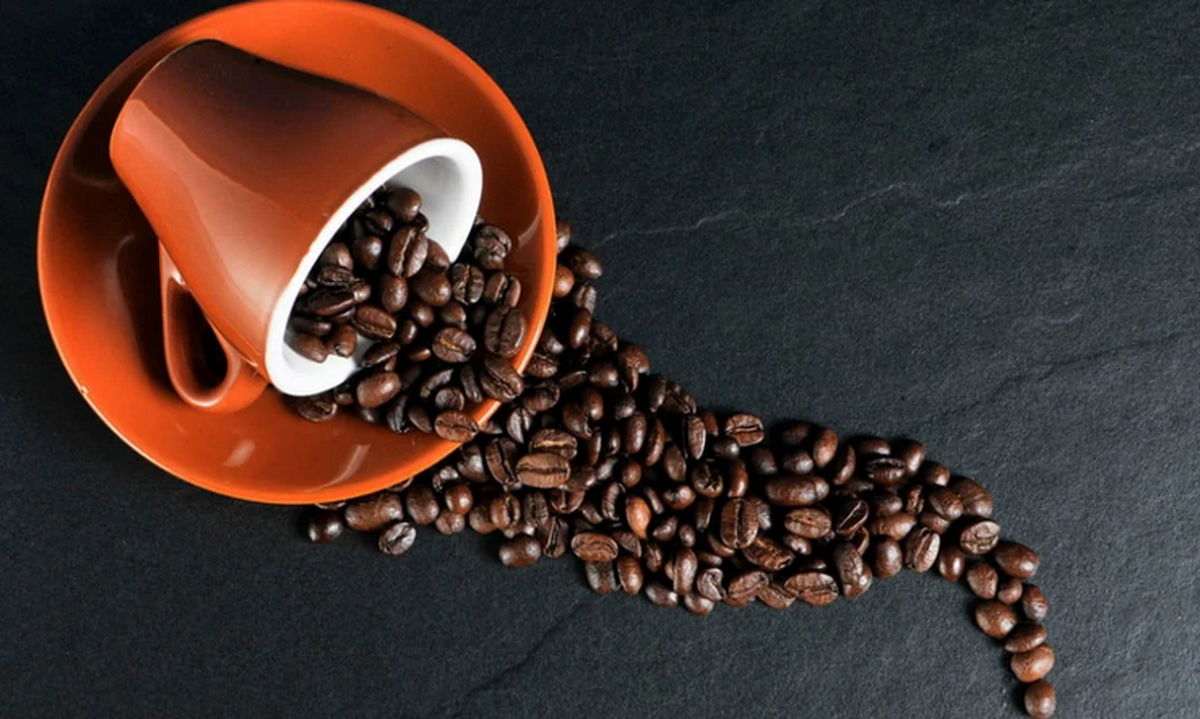 مضرات قهوه چیست و مصرف زیاد آن چه عواقبی دارد؟