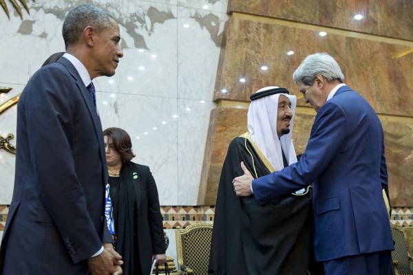غرب به جای نگرانی از توافق با ایران، نگران قطر و حمایت از داعش باشند