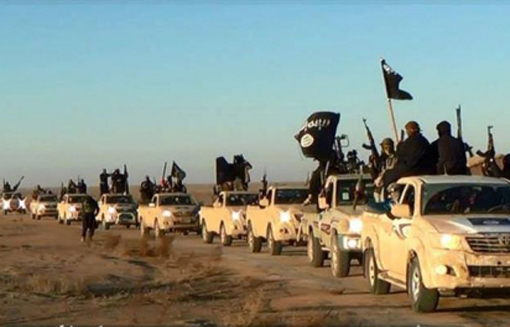 خبر فوری: حمله هواپيماهای بدون سرنشین به نيروهای داعش/ اجبار زنان موصلی به جهاد نکاح