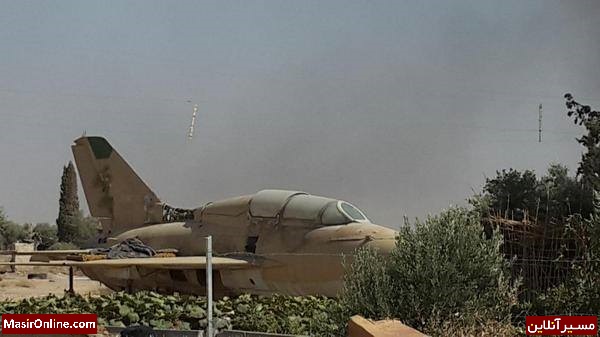 استان رقه به طور کامل در دستان داعش / فرودگاه طبقه سقوط کرد!