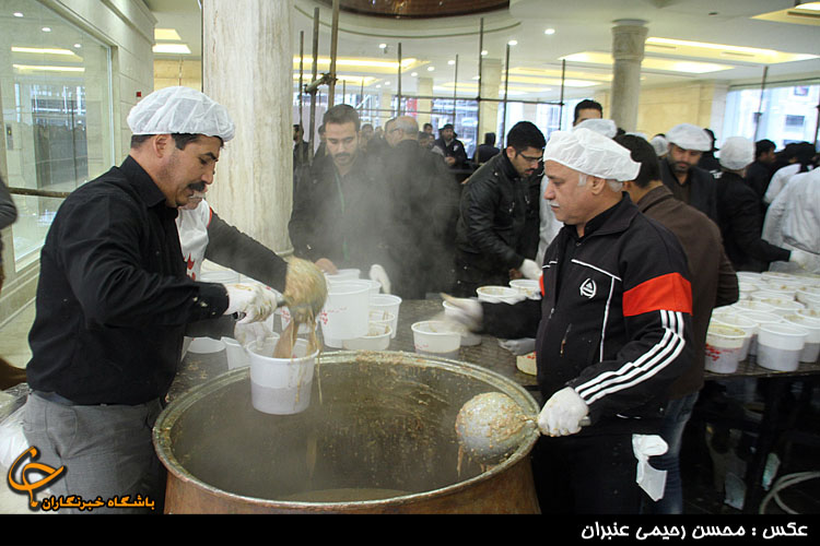 برپایی ۱۱۰دیگ شله در شهر رویایی پدیده
