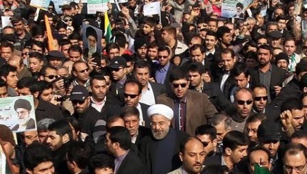 لبیک مردم به ندای رهبر معظم انقلاب در یوم الله 22 بهمن