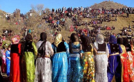 تنورداغ انتخابات کردستان / تکنیک های سنتی و مدرن تبلیغاتی نامزدها