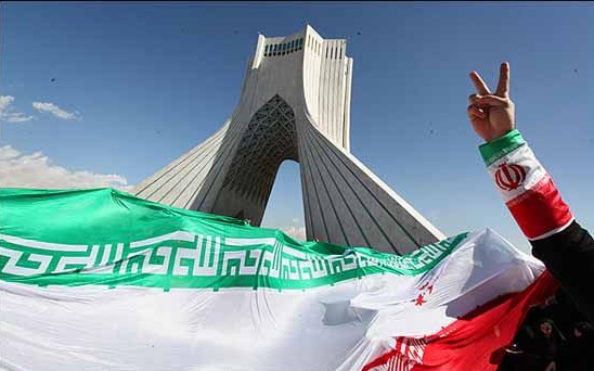 تاکید اکثریت مردم ایران بر لغو تحریم ها در توافق هسته ای
