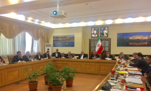 جلسه بررسی موانع اجرایی پروژه برقی کردن راه آهن مشهد-تهران برگزار شد
