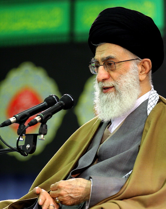 دعوت از آیت‌الله خامنه‌ای برای حضور در شورای انقلاب