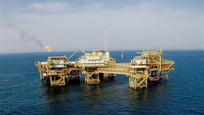 قراردادهای IPC حاکمیت ملی در نفت را واگذار می کند؟