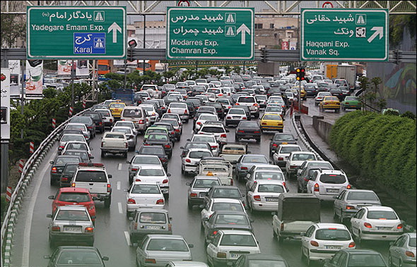 برج‌ها و خودروهای تهران، عامل تشدید گرما