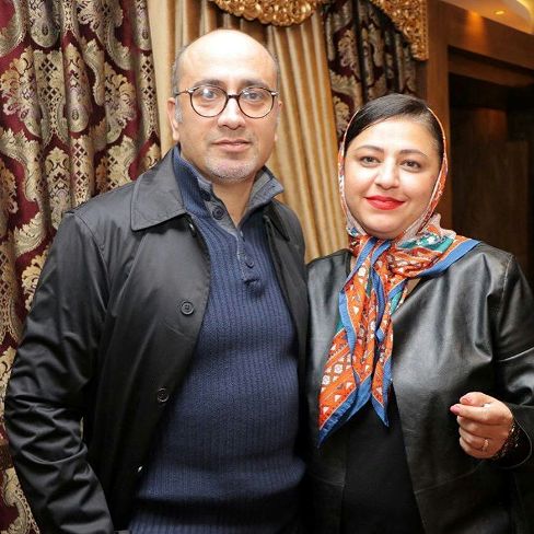عکس عارف لرستانی در کنار همسرش