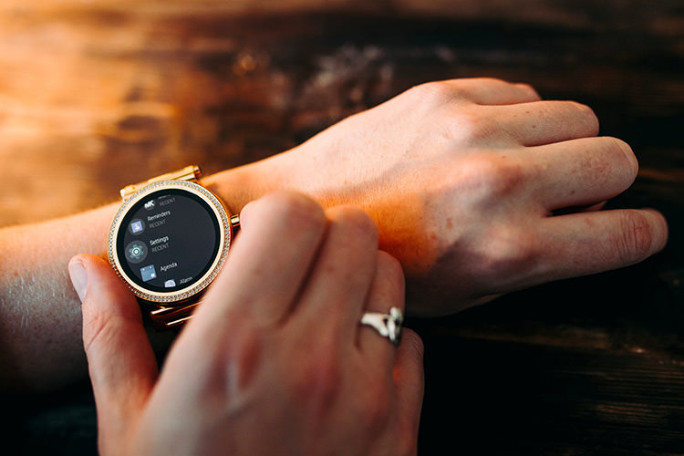 لزوم همکاری شرکت‌های فناوری و مد در زمینه‌ ساخت ساعت‌ هوشمند