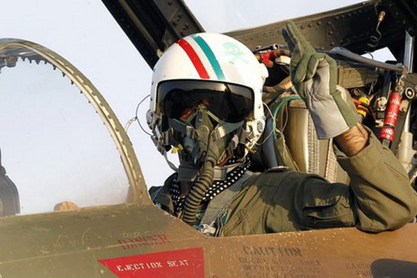 نیروی هوایی ایران، صاحب بهترین خلبانان دنیا