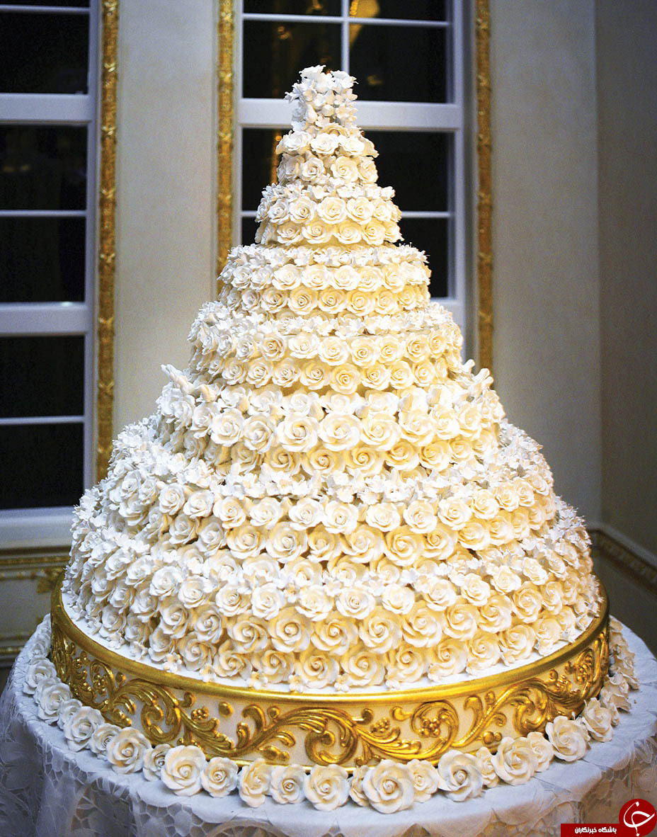 کیک عروسی مجلل دونالد و ملانیا ترامپ پس از ۱۲ سال + تصاویر