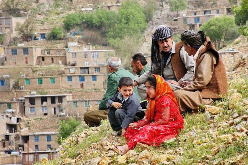 بهبود زیرساختهای مواصلاتی راهی برای خوشبختی در کردستان