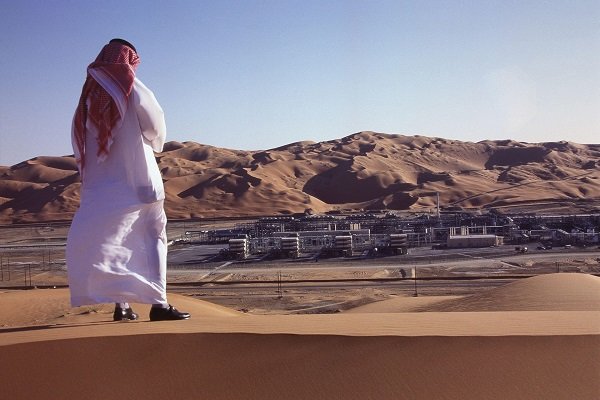ذخیره سازی نفت عربستان کاهش یافت
