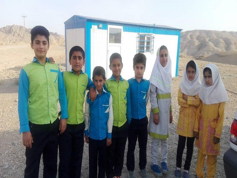 مدارس چادری عشایر گتوند به همت بنیاد برکت برچیده شد