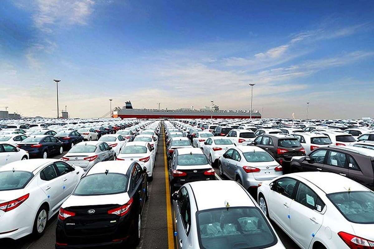 کدام مردم مشتری خودروهای وارداتی میلیاردی هستند؟