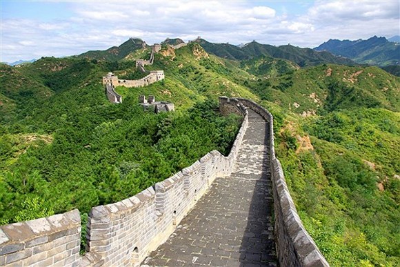 دیوار بزرگ چین در موتی یان‌یو شهر پکن چین 