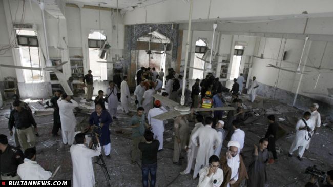 شهادت ۷ نفر در حمله انتحاری به مراسم جشن ولادت پیامبر(ص) در مسجد شیعیان پاکستان شهادت ۷ نفر در حمله انتحاری به مراسم جشن ولادت پیامبر(ص) در مسجد شیعیان پاکستان