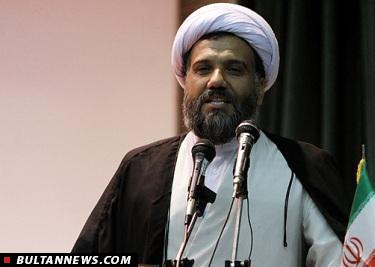 پنج نکته در مورد امامان جمعه وجماعت پنج نکته در مورد امامان جمعه وجماعت