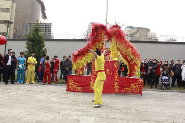 جشنواره غذای عید بهار در سفارت چین