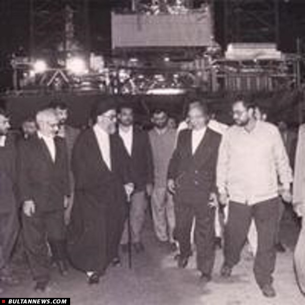 چگونه یک دکل حفاری بار 11 دکل دیگر را به دوش می کشد؟ چگونه یک دکل حفاری بار 11 دکل دیگر را به دوش می کشد؟