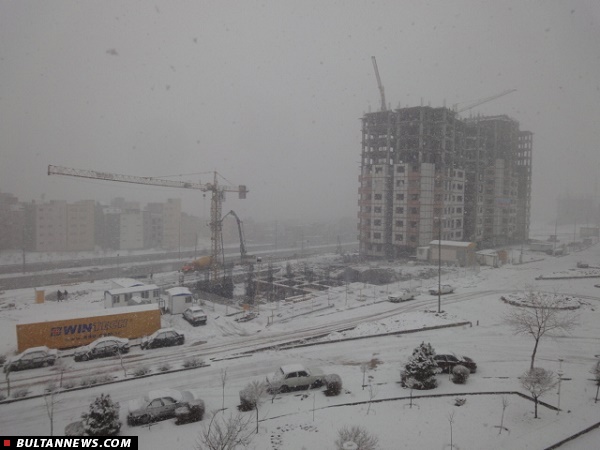 اولین برف امسال در تبریز