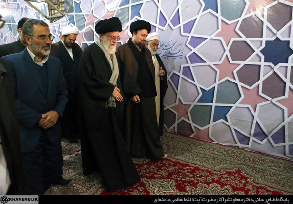 حضور رهبر انقلاب در مرقد مطهر امام راحل و گلزار شهدای بهشت زهرا