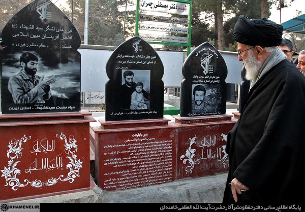 حضور رهبر انقلاب در مرقد مطهر امام راحل و گلزار شهدای بهشت زهرا