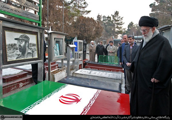 حضور رهبر انقلاب در مرقد مطهر امام راحل و گلزار شهدای بهشت زهرا