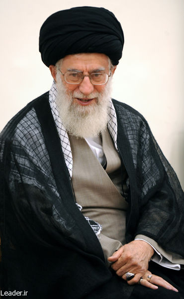 انتشار دور جدید احادیث اخلاق با شرح رهبر معظم انقلاب انتشار دور جدید احادیث اخلاق با شرح رهبر معظم انقلاب