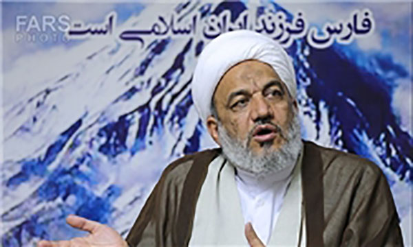 حضور بانوان در ورزشگاه‌ها و سالن‌های موسیقی، در بند مباحث سیاسی