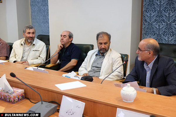 در دیدار ایوبی و سینماگران با معاون رئیس جمهور چه گذشت؟ در دیدار ایوبی و سینماگران با معاون رئیس جمهور چه گذشت؟