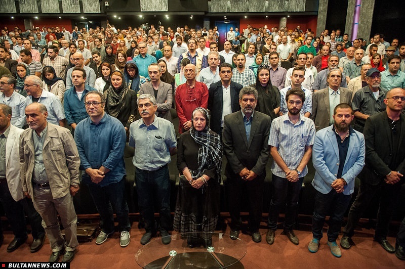 بغض تهیه‌کننده‌ی سال‌های دور سینما در جشن انجمن منتقدان/ «عصبانی نیستم» منتقدان را عصبانی نکرد!
