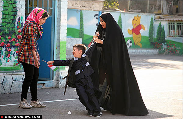 گوشه هایی از شور و نشاط در «جشن شکوفه ها» (+عکس)
