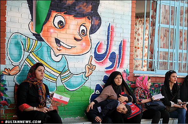گوشه هایی از شور و نشاط در «جشن شکوفه ها» (+عکس)