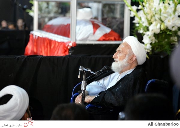 وداع با آیت الله مهدوی کنی در دانشگاه+عکس