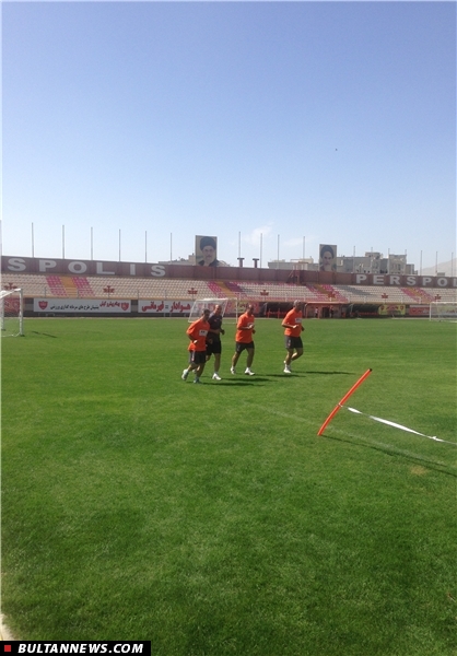 رفتار جالب و عجیب مربیان پرسپولیس پس از تمرین (+تصاویر)