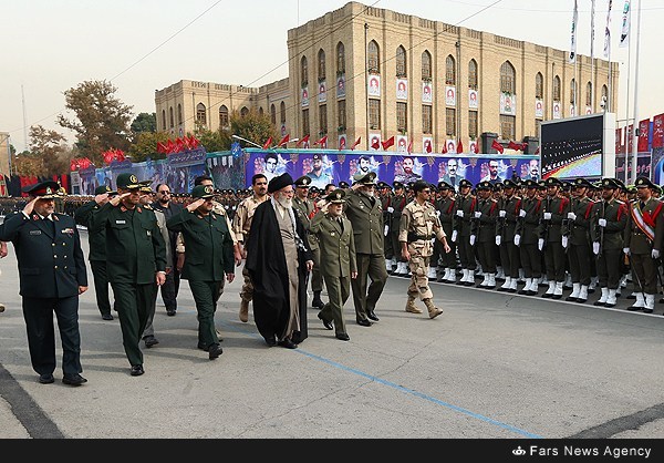 رهبر معظم انقلاب در دانشگاه افسری امام علی(ع)