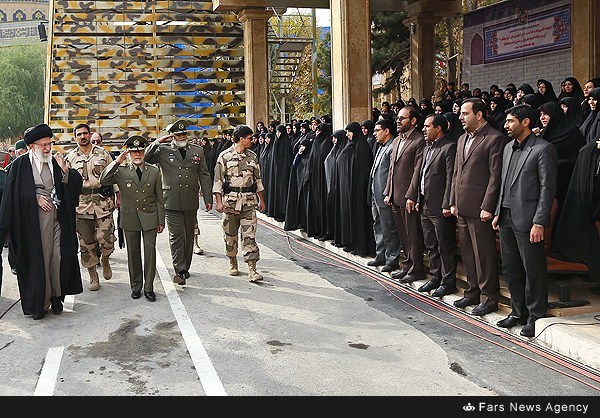 رهبر معظم انقلاب در دانشگاه افسری امام علی(ع)