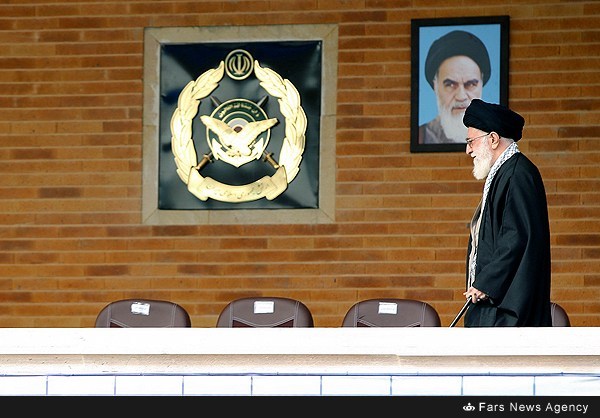 رهبر معظم انقلاب در دانشگاه افسری امام علی(ع)