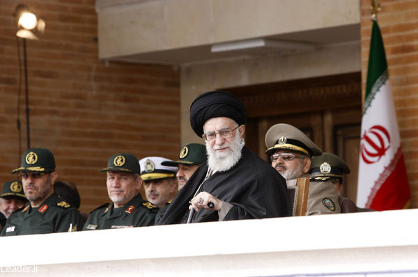 رهبر معظم انقلاب در دانشگاه افسری امام علی(ع)