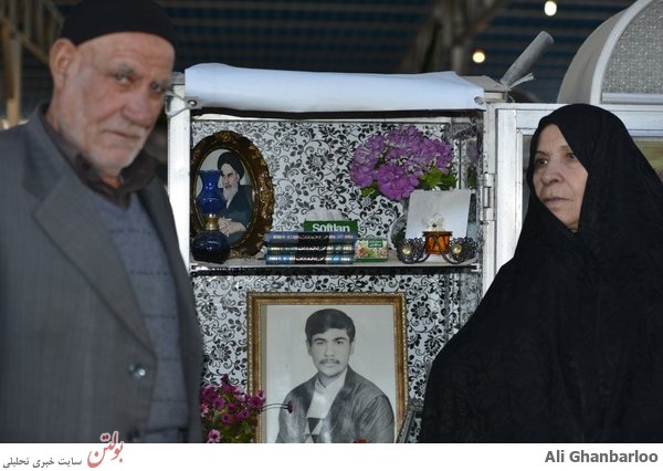 پدران و مادران شهدا در بهشت زهرا+عکس