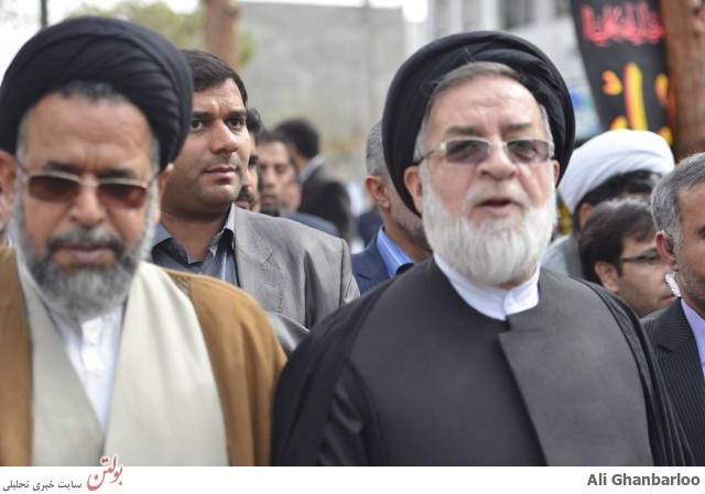 تشییع پیکر مادر رئیس جمهور در سرخه+عکس