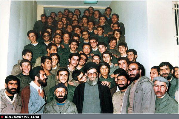 نگاهی به «هنر انقلاب اسلامی» و «شهید آوینی» از منظر کلام رهبری نگاهی به «هنر انقلاب اسلامی» و «شهید آوینی» از منظر کلام رهبری