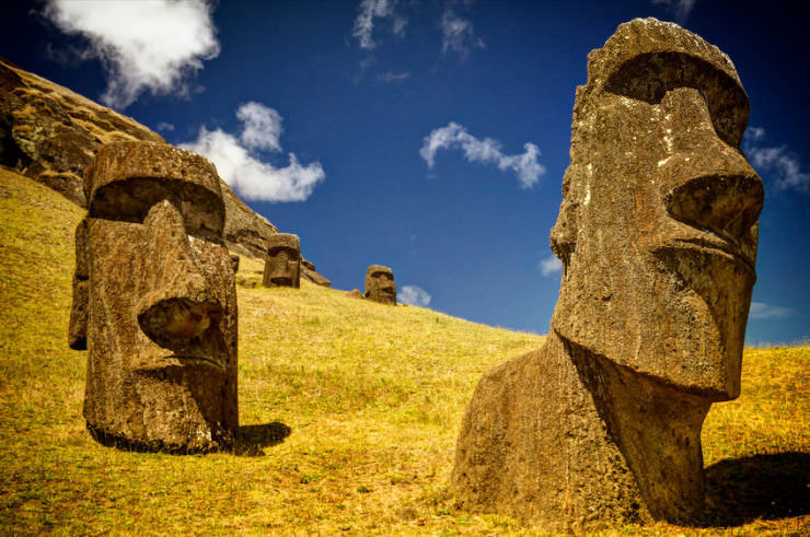مجسمه های اسرارآمیز در شیلی