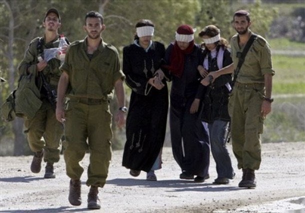 دختر 14 ساله فلسطینی در چنگال غاصبان صهیونیست
