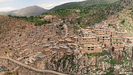 بازی با کلمات ،قطعا راه رسیدن به توسعه نیست
