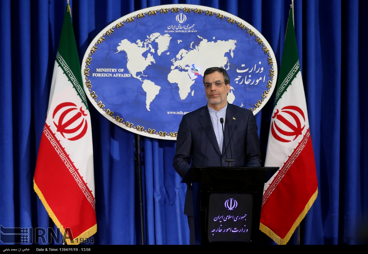 ایران برای گسترش توریسم در فرودگاه روادید اعطا می کند