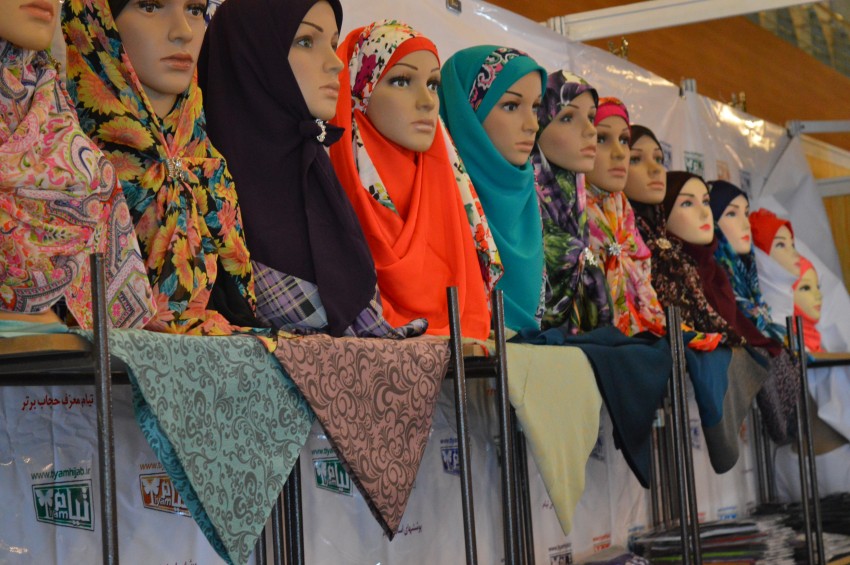 نخستین جشنواره مد و لباس ایرانی اسلامی سیستان و بلوچستان امروز افتتاح می گردد.