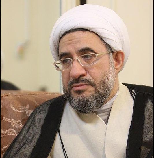 مخالف وحدت در هر لباسی که باشد، مزدور دشمنان اسلام است مخالف وحدت در هر لباسی که باشد، مزدور دشمنان اسلام است